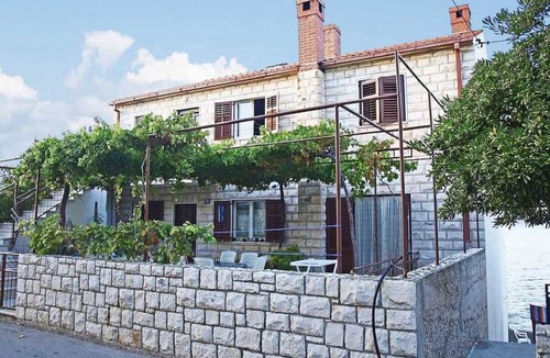 Postira Apartment | 65 m² Apartment ∙ 2 bedrooms ∙ 4 guests