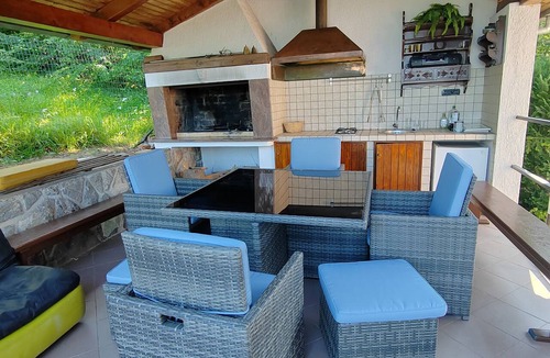 Veprinac Villa | 9 bedroom villa in veprinac