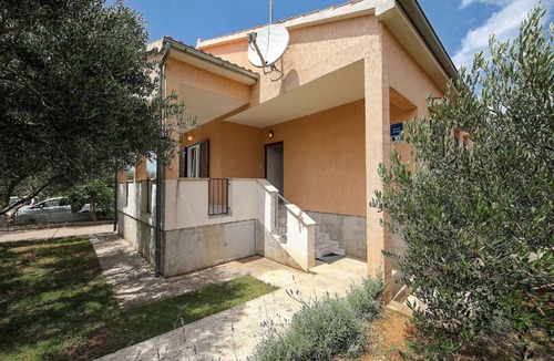 Krusevo Other | 95 m² Accommodation ∙ 3 bedrooms ∙ 8 guests