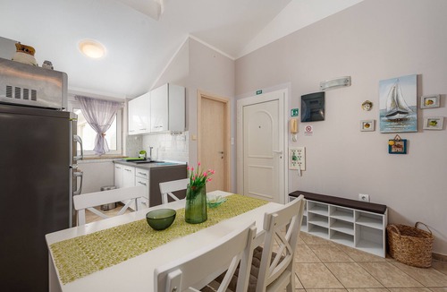 Monterol Apartment | A charming studio apartment near the beach
