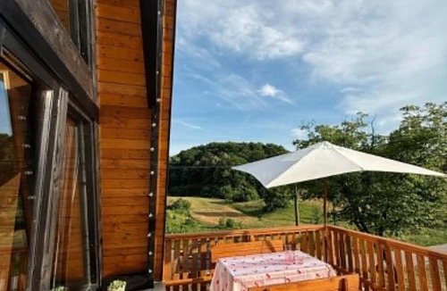 Duga Resa Ski Chalet | A-Frame Mrežnica