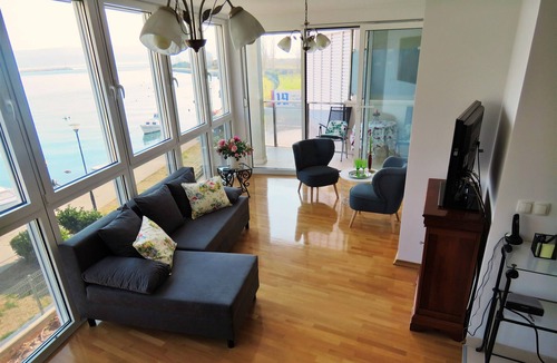 Omis Apartment | A nice apartment in the center of Omis, with a wonderful view of the river.
