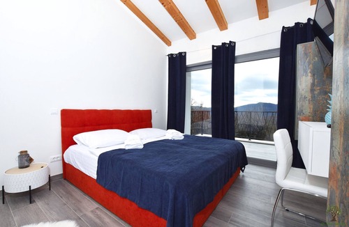 Sestanovac Villa | A secluded house "La Finca OliveTree"