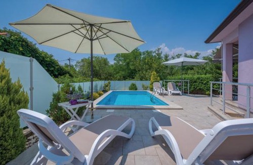 Presika House | Adorable Holiday House Lilla-with pool-near Old Town Labin