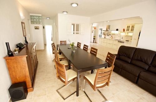 Mirce Villa | Adorable villa with swimming pool and sea view