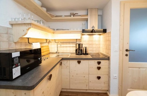 Ukanc Apartment | ALPIK Chalets - Bohinj - A3 - Small One-Bedroom App with Terrace - ground floor