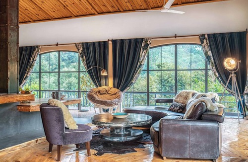 Bhimtal Villa | Alpine Villa By Ebony Stays – Luxury 3 BHK Villa in Bhimtal