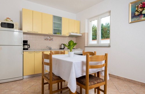Koromacno House | Am Südhang gelegen mit Meerblick by Interhome