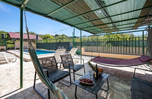 Skradin Apartment | Amazing apartment in Dubravice with WiFi