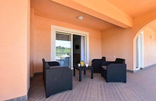 Skradin Apartment | Amazing apartment in Dubravice with WiFi