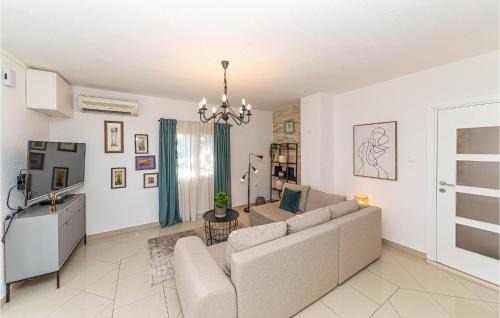 Jadrija House | Amazing Apartment In Jadrija With Wifi