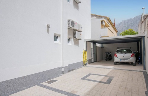 Bidol Apartment | Amazing apartment in Makarska