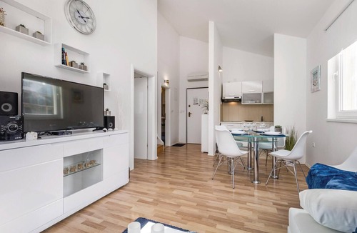 Pag Apartment | Amazing apartment in Pag with WiFi