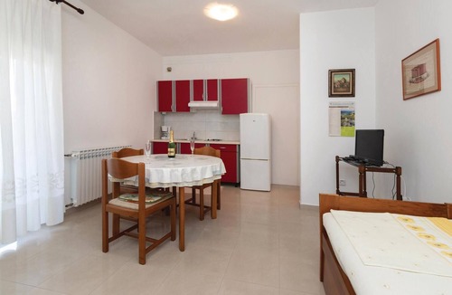 Zadar Apartment | Amazing apartment in Zadar with WiFi