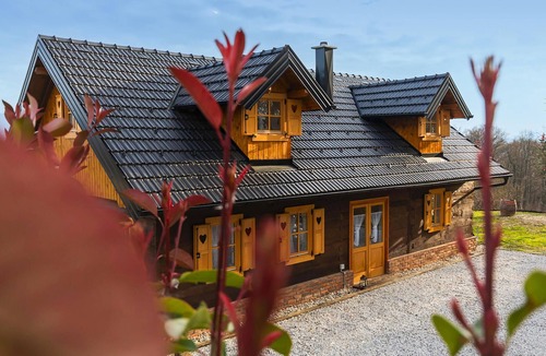 Veliko Trgovisce House | Amazing home in Veliko Trgovisce with sauna