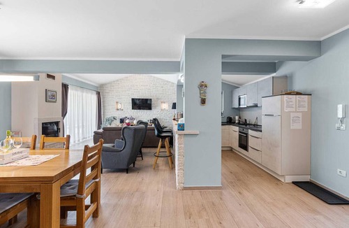 Kastelir-Labinci House | Amazing home in Deklici
