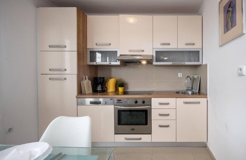 Crikvenica House | Amazing home in Dramalj