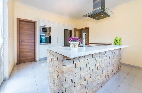 Sibenik House | Amazing home in Dubrava