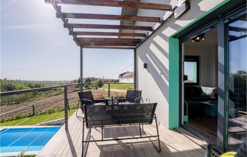 Bjelovar House | Amazing Home In Gornje Plavnice