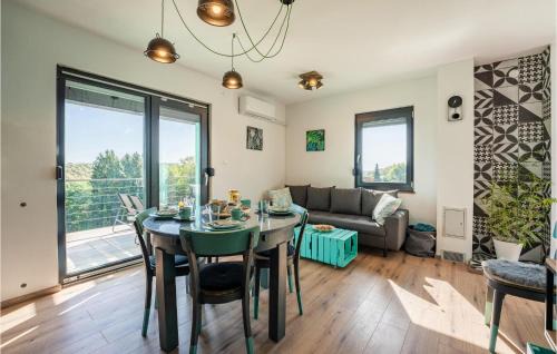 Bjelovar House | Amazing Home In Gornje Plavnice