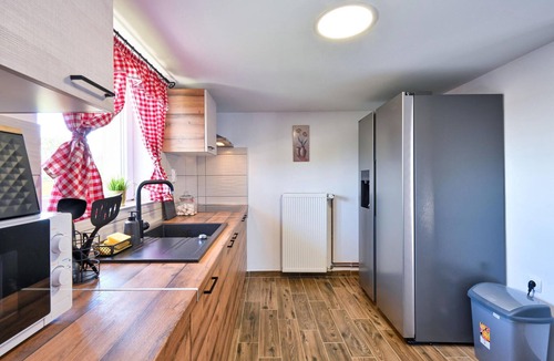 Kapela House | Amazing home in Nova Diklenica with sauna