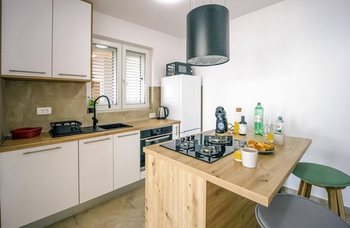 Breznik Plesivicki House | Amazing home in Jastrebarsko with sauna