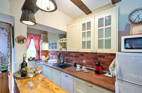 Kalnik House | Amazing home in Kalnik with sauna
