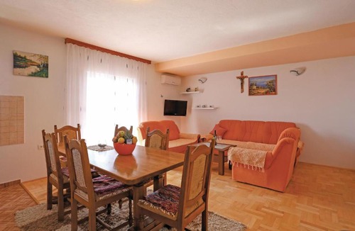 Kastel Stari Apartment | Amazing home in Kastel Stari with WiFi and 3 Bedrooms