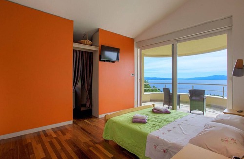 Zurkovo House | Amazing home in Kostrena with sauna