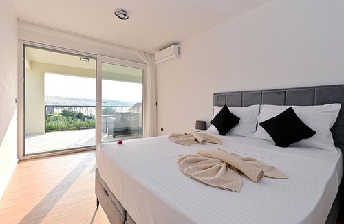 Ljubac House | Amazing home in Ljubac