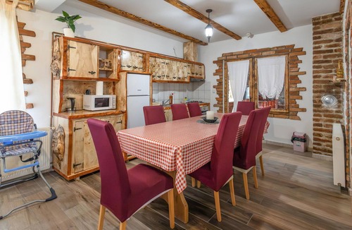 Brestovac House | Amazing home in Novo Zvecevo with sauna
