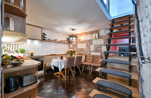Varazdin House | Amazing home in Radovan with sauna