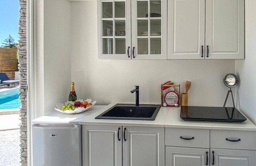 Rukavac House | Amazing home in Rukavac