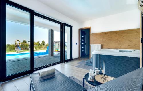 Pitomaca House | Amazing Home In Sedlarica With Sauna