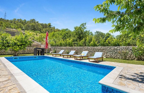 Sibenik House | Amazing home in Slivno