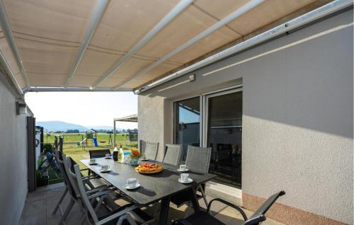 Trilj House | Amazing Home In Trilj