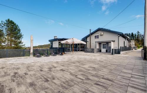Tusilovic House | Amazing Home In Tusilovic With Sauna