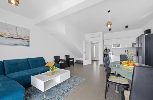 Vodice House | Amazing home in Vodice with WiFi