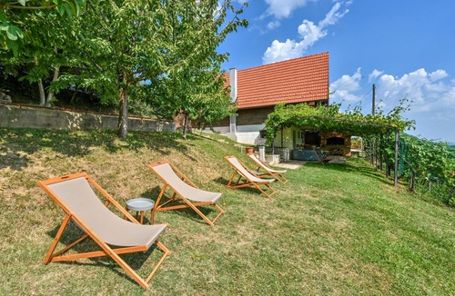 Klenovnik House | Amazing home in Vukovoj with sauna