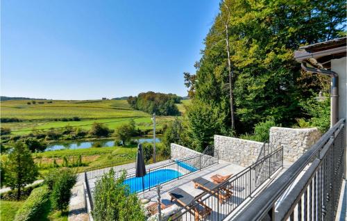 Karlovac House | Amazing Home In Zadobarje