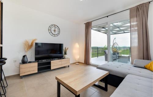 Sveti Ivan Zelina House | Amazing Home In Zadrkovec