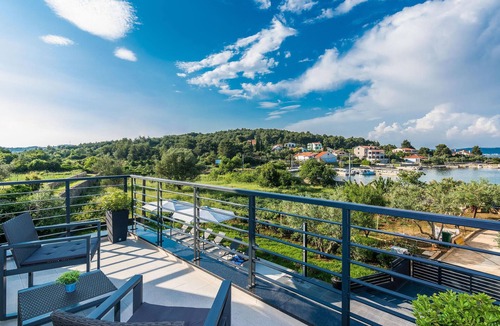 Zdrelac House | Amazing home in Zdrelac