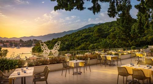 Cove Tri Zala (Zrnovo) Resort | Aminess Planet Camping Port9 Holiday Homes