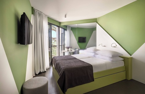Novi Vinodolski Hotel | Aminess Vival Casa Lišanj