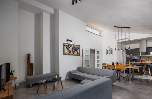Polaca Villa | An oasis of tranquility Villa Divinus, with heated pool