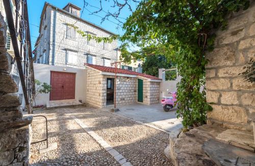 Kastel Stafilic Apartment | AnaTony Apartment