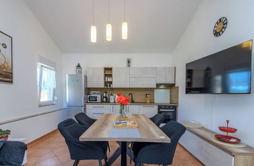 Rab Town Apartment | Apartments Angela (122671-A1) - Supetarska Draga - island Rab