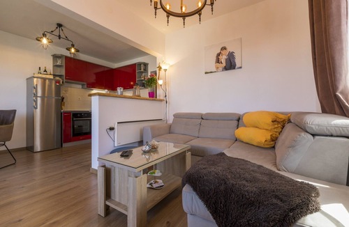 Klenovica Apartment | Apartments Ninac (62456-A2) - Klenovica (Novi Vinodolski)