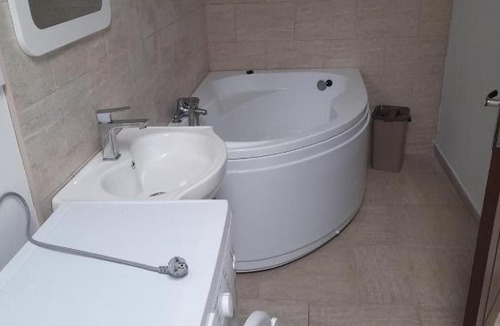 Caransebes Apartment | Apartament central