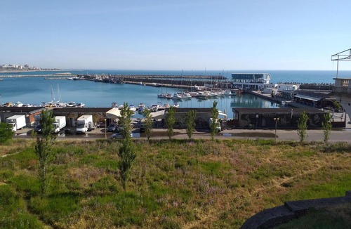 Old Town Apartment | Apartament Promenada, 3 camere, langa Cazino, Faleza, Acvariu, Port Tomis, Plaja, Piata Ovidiu